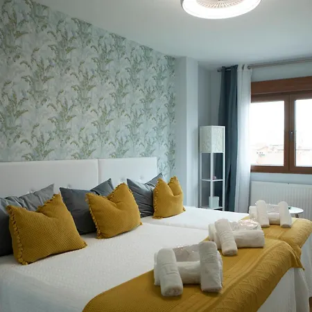 La Veiguela De I, Con Plaza De Garaje Y Jacuzzi Incluido ヒホン