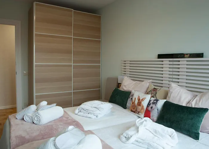 Appartement La Veiguela De I, Con Plaza De Garaje Y Jacuzzi Incluido